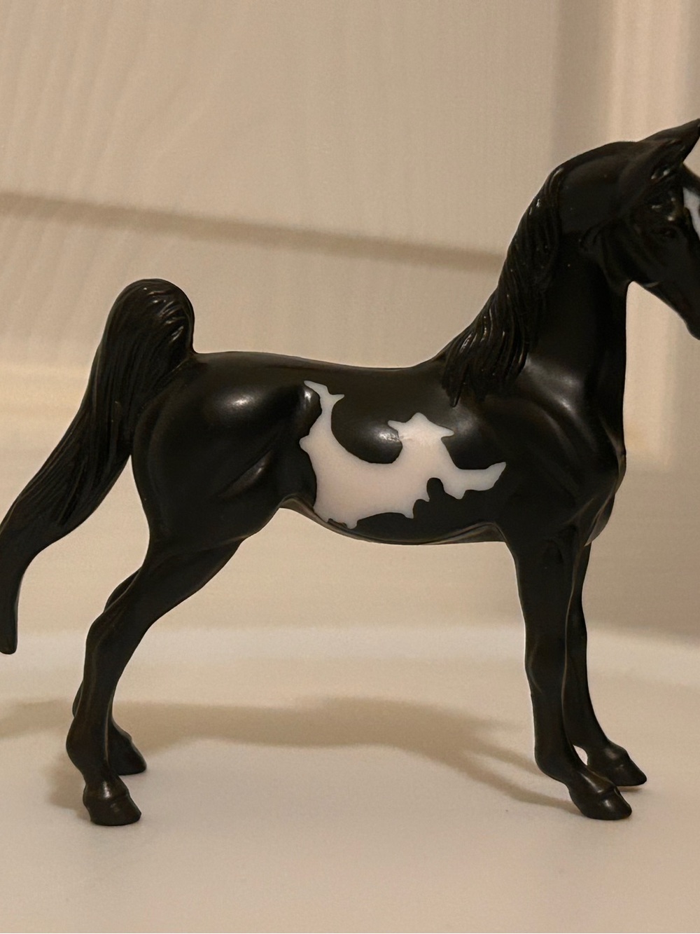 Four Breyer Stablemates - Picture 3 of 5